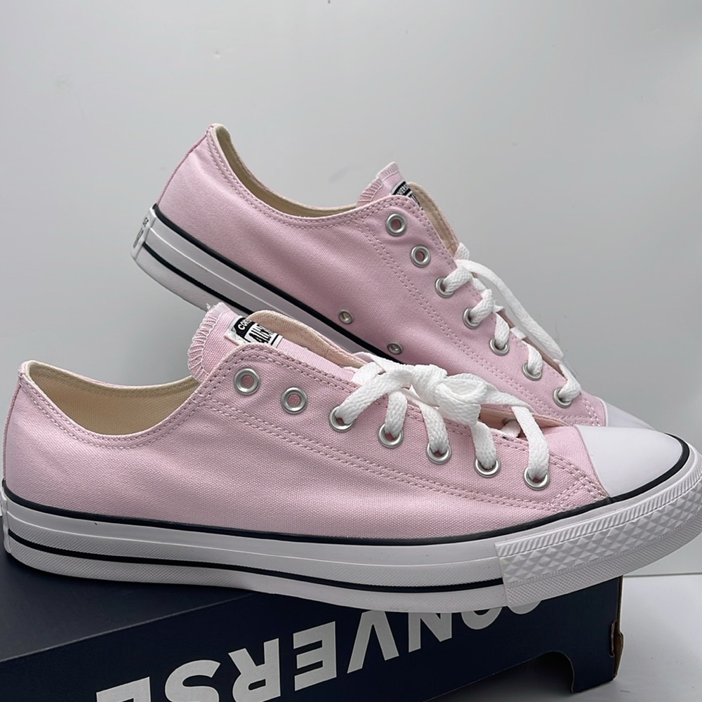 Converse Men’s A08628F
CTAS OX PINK FOAM Sneakers Chuck Taylor All Star - Picture 7 of 16